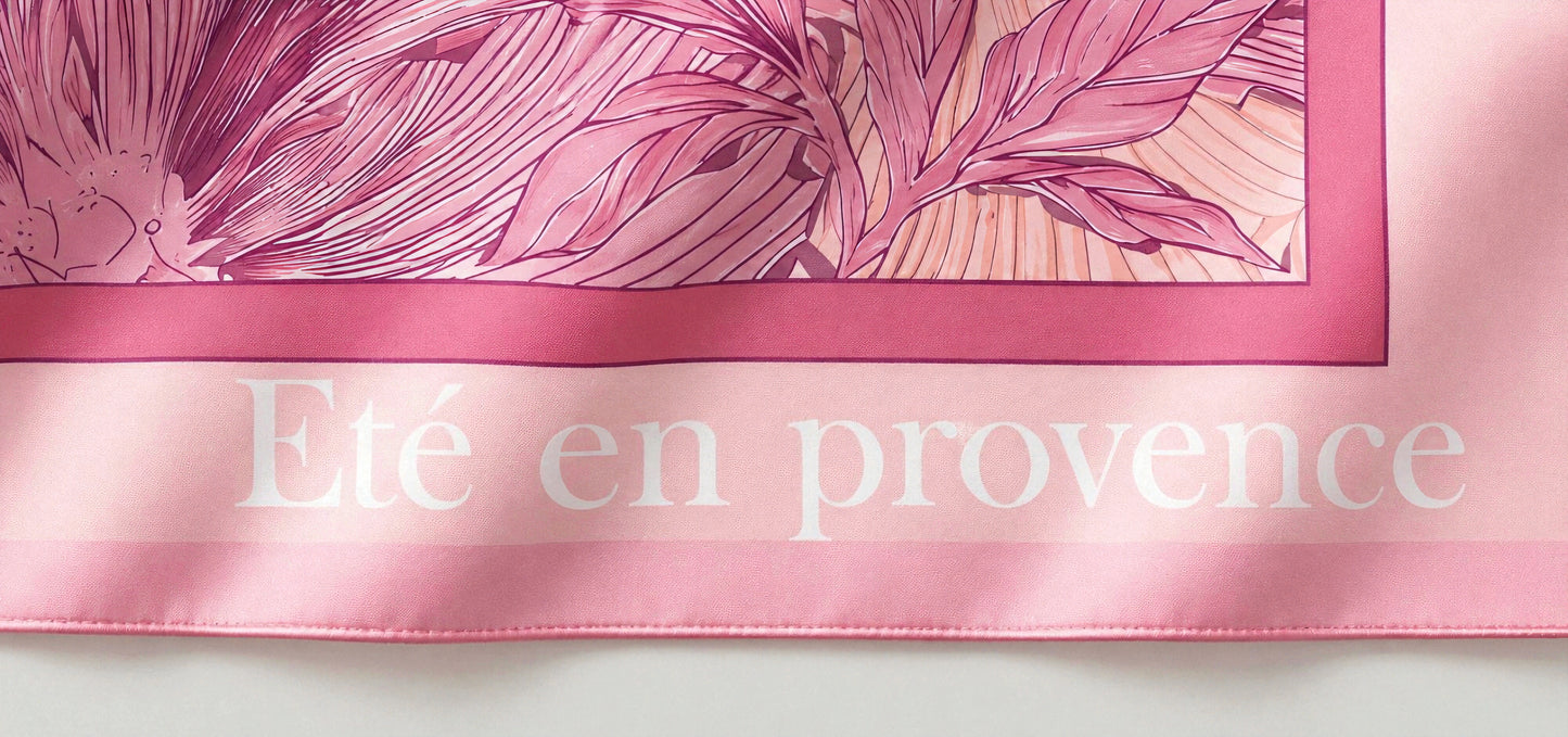 Carré en soie tête de taureau Rose